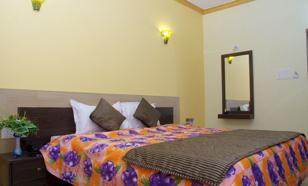 Rbr Suites Calangute Esterno foto