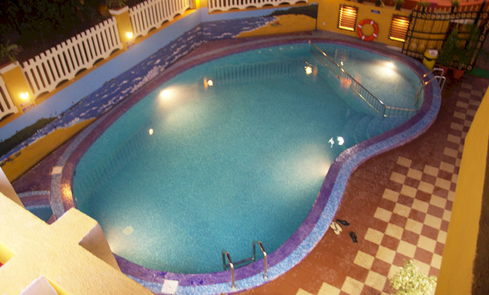 Rbr Suites Calangute Esterno foto