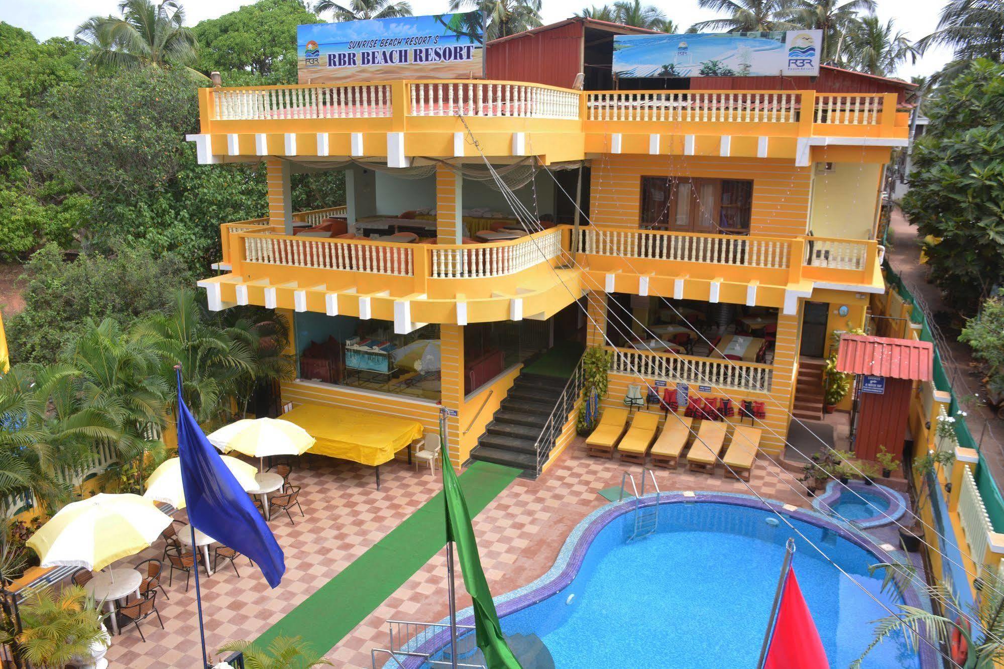 Rbr Suites Calangute Esterno foto